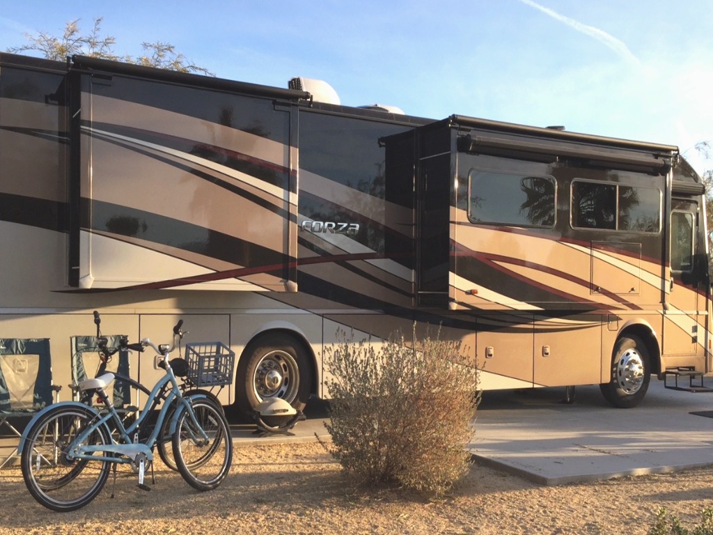 Winnebago Forza parked with bikes outside